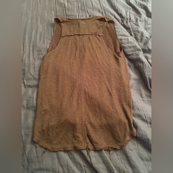 Project Social T Easy V-Neck Tank Top with Distressed Hems Urban Outfitters - Picture 9 of 9